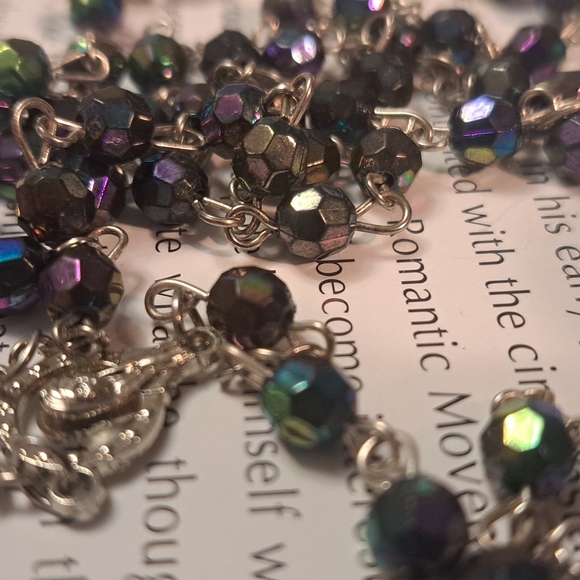 Black Borealis Rosary - Picture 3 of 4